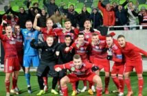 Meglepetés dobogó karácsonyra